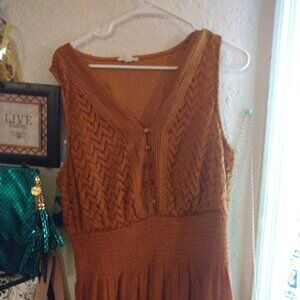 Tea length tan woven tiered skirt sleeveless dress